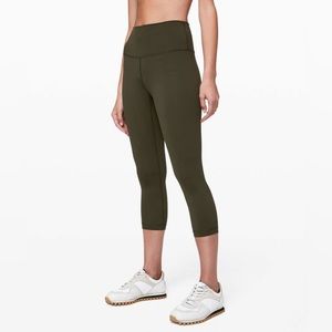 Lululemon Wunder Under Crop (DISCONTINUED)